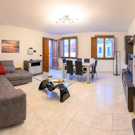 Via Figoli Apartment Oristano